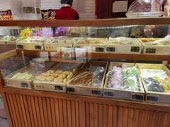 面包甜点陈列柜-稻香村(文殊院旗舰店)