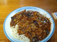 -老天桥酱肉烧饼夹肘子(天桥店)