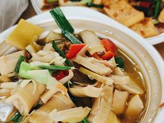 -芦茨金富饭庄·25年老字号·专做稻草鸡