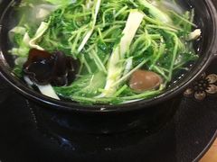 -丽虹云南过桥米线(兴工街店)