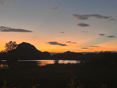 -夏屿湖畔.落日湖景餐厅(普者黑景区店)