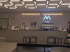 -M Stand(南京紫峰大厦店)
