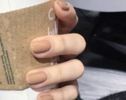-悦指间美甲美睫