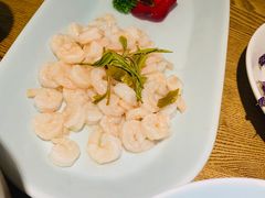 龙井虾仁-杭百味·大众精选杭帮菜(西湖音乐喷泉店)