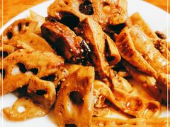 -老鼎万春卤菜(五代传承创始老店)