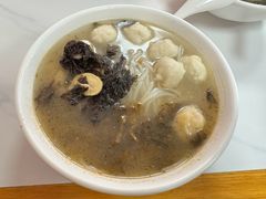 -老滕家过桥米线(金鱼胡同店)