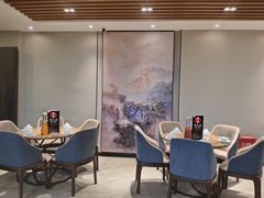 -有红鸡毛店·川菜(建设路店)