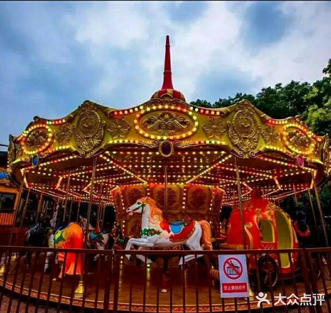 白马时光岛🍁🍁与娃一起夏日欢乐时光