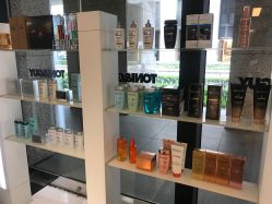 -TONI&GUY
