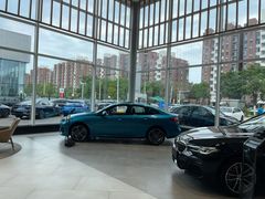 -北京宝诚宝马4S店