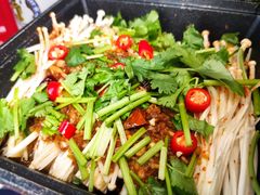 -雪熊哈尔滨烧烤·精酿啤酒·砂锅(中央胜境店)