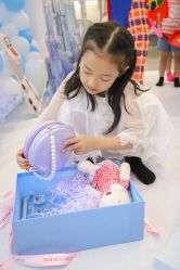 -BabyMonster小怪兽亲子派对·餐厅乐园(金月湾店)