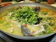 -独一佳老胡湘菜馆(矿山路店)