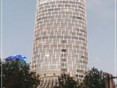 -上海尚嘉中心