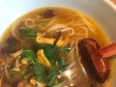 野山菌土鸡米线-云味馆·云南菜·云南米线(景田店)