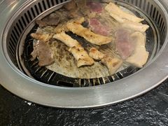 -烤路里·韩国品质自助烤肉(石路天虹4号店)