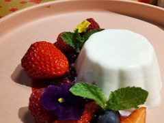 森林莓果意大利香草奶冻-TIAGO HOME KITCHEN(王府中环店)