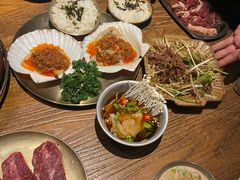 -鑫釜山海鲜烧烤(鑫丰国际店)