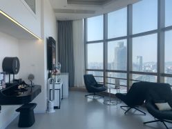 -JNK皮肤管理中心