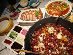德胜枣木烤鸭-雀蓝川菜(滨湖万象汇店)
