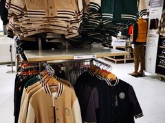 -优衣库(北京万柳华联购物中心店)