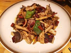 -十三式重庆江湖菜(金茂览秀城店)