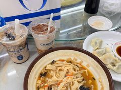 -东北四季饺子王(华山路店)