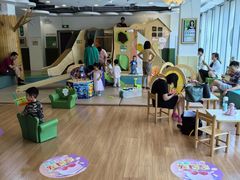 -乐融婴幼儿成长中心(四季青校区)
