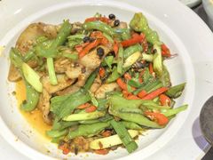 -川芙蓉·市井老川菜(长寿路店)