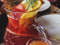 热情西班牙果茶-BROWNSTONE布朗石西班牙餐厅(富城店)