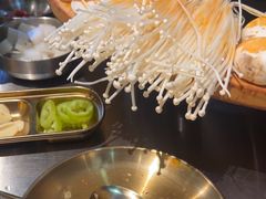 -胡悦里韩式烤肉(芝罘万达广场店)