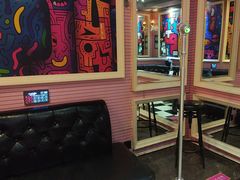 -自由港KTV(王子公主金平店)