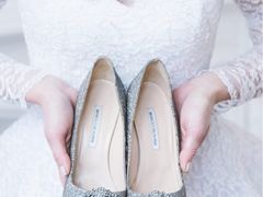 -Manolo Blahnik(置地广场店)