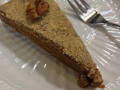 蜂蜜蛋糕-老井俄式餐厅