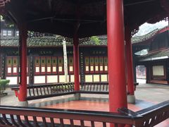 -峨眉山报国寺