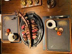 -恰餐厅及酒吧 CHAR Bar & Grill (北京丽都皇冠假日店)