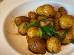 炒昭通小土豆-半山腰·云南菜(侨福芳草地店)