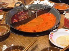 -萍姐火锅·公路夜市(武汉首店)