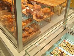 -山山家·新鲜烘焙(现代城店)