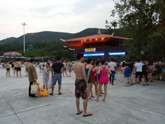 -汤山欢乐水世界