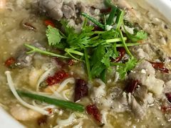 酸菜肥牛-无招牌
