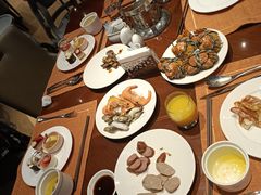 -武汉世茂希尔顿酒店·汇·全日餐厅