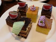 -月色西餐厅·海鲜刺身·烧烤(科学城保利郡雅酒店)