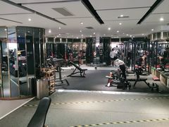 -银吉姆健身(恒隆馆)