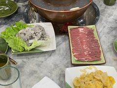 -壹条龙饭庄台基厂店