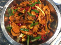 -小鱼儿海鲜港(新村十区店)