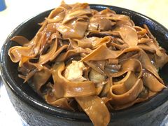 石锅杏鲍菇-华兴餐厅·招牌生鱼片(桃园路店)