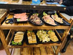 -胡悦里韩式烤肉(芝罘万达广场店)