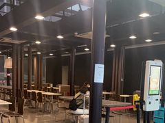 -麦当劳(深圳北站高铁店)