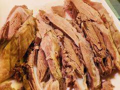 手抓羊肉-清真·伊然轩青海特色美食